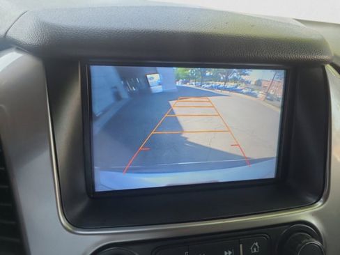 Used 2017 Chevrolet Tahoe Premier image 18