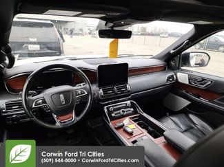 Used 2020 Lincoln Navigator Reserve w/ Luxury Package video 3