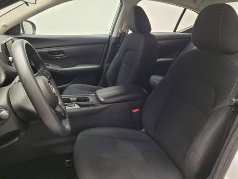 Used 2024 Nissan Sentra S FWD image 17