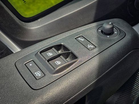 New 2026 RAM ProMaster 2500 w/ Convenience Group FWD image 11