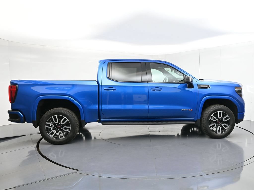 Used 2023 GMC Sierra 1500 AT4 w/ AT4 Premium Package AWD/4WD image 6