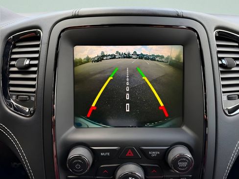Used 2018 Dodge Durango SRT w/ SRT Interior Appearance Group AWD/4WD image 16