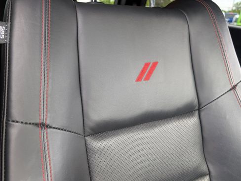 Used 2024 Dodge Durango GT image 12