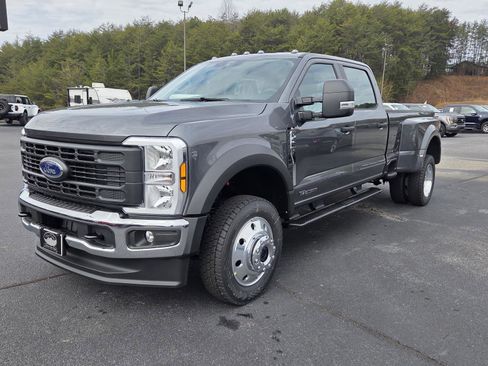 New 2026 Ford F450 XL w/ XL Driver Assist Package image 20