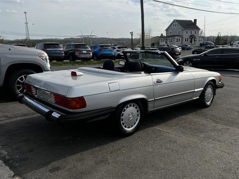 Used 1987 Mercedes-Benz 560 SL image 9