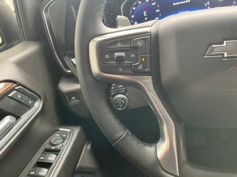 Used 2025 Chevrolet Silverado 1500 LT Trail Boss AWD/4WD image 10