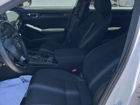 Used 2024 Honda Civic Sport image 9