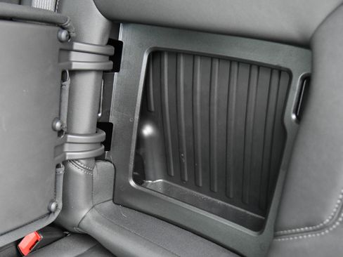 Used 2025 GMC Sierra 1500 Elevation w/ Elevation Premium Package image 49