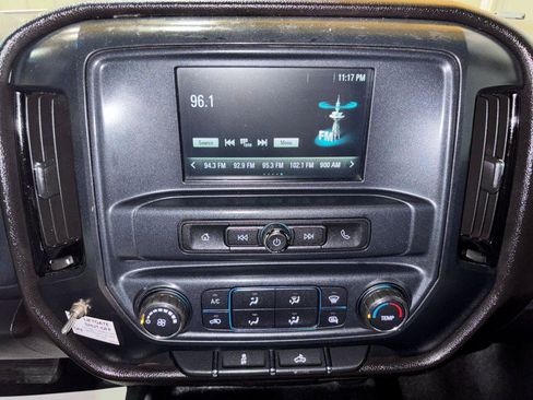 Used 2019 Chevrolet Silverado 2500 W/T w/ WT Convenience Package RWD image 19