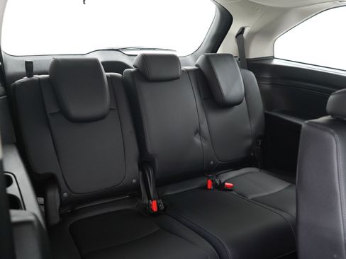 Used 2026 Honda Odyssey EX-L image 13