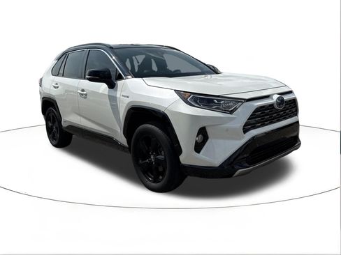 Used 2021 Toyota RAV4 XSE AWD/4WD image 1