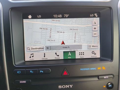 Used 2019 Ford Explorer Platinum image 27