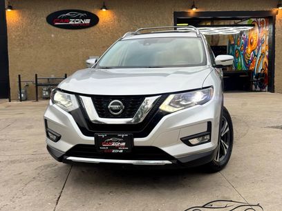 Used 2018 Nissan Rogue SL w/ Premium Package