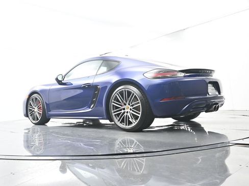Certified 2025 Porsche 718 Cayman S RWD image 47