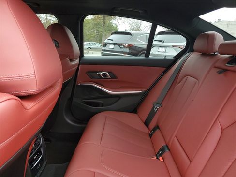 Used 2024 BMW 330i Sedan image 13