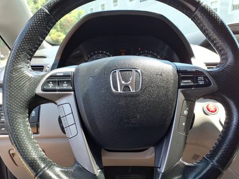Used 2014 Honda Odyssey Touring image 30