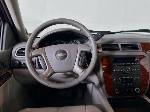 Used 2013 Chevrolet Tahoe LT w/ Luxury Package image 17