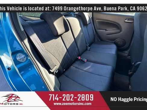 Used 2012 MAZDA MAZDA2 Sport FWD image 23