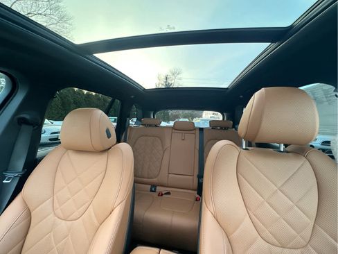 Used 2024 BMW X5 xDrive40i w/ Premium Package image 18