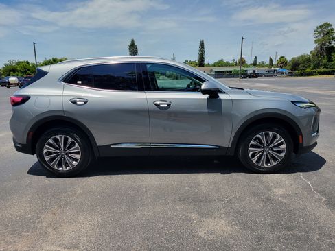 Certified 2025 Buick Envision Preferred AWD/4WD image 4