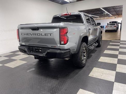 Used 2024 Chevrolet Colorado ZR2 AWD/4WD image 4
