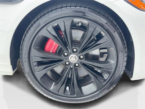 Used 2024 Jaguar XF R-Dynamic SE image 54