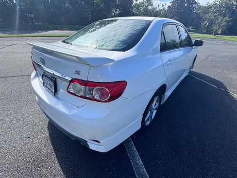 Used 2013 Toyota Corolla S FWD image 9