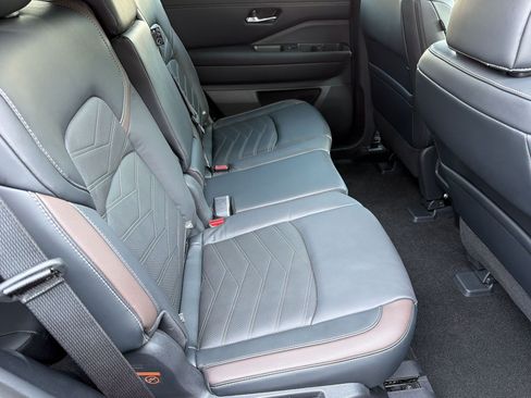 Used 2024 Nissan Pathfinder Platinum w/ Cargo Package FWD image 30