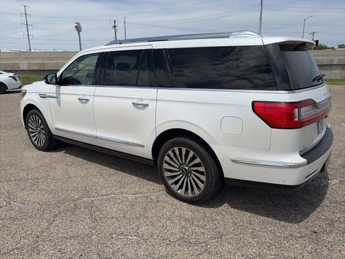 Used 2019 Lincoln Navigator L Reserve AWD/4WD image 4