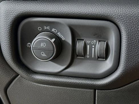 Used 2024 RAM 2500 Laramie w/ Night Edition AWD/4WD image 26