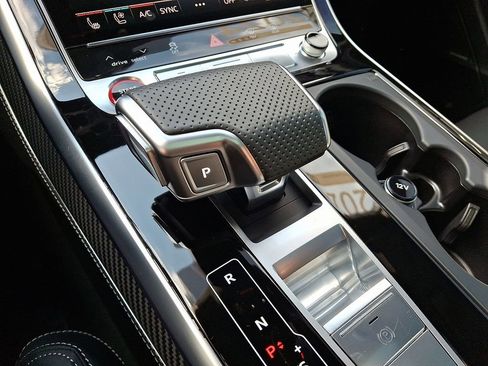 Used 2024 Audi SQ8 Prestige AWD/4WD image 16