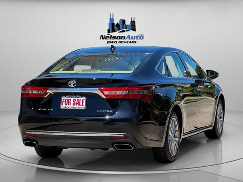 Used 2018 Toyota Avalon Limited w/ All Weather Liner Package FWD image 4