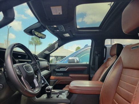 Used 2025 GMC Sierra 1500 Denali Ultimate AWD/4WD image 13