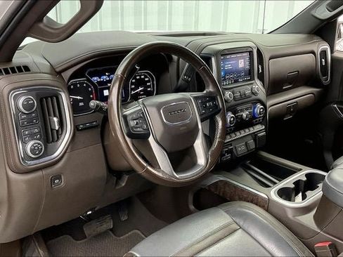 Used 2021 GMC Sierra 1500 Denali w/ Technology Package AWD/4WD image 16