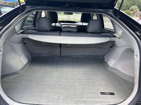 Used 2012 Toyota Prius Three FWD image 11