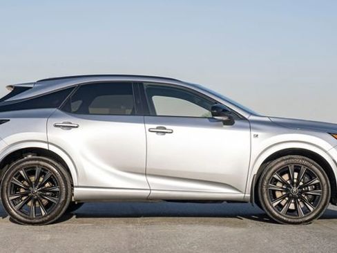 New 2026 Lexus RX 500h F Sport image 4