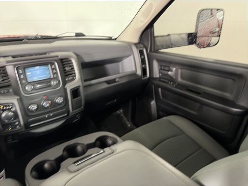 Used 2016 RAM 1500 Express image 35