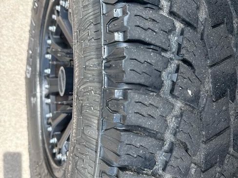 Used 2003 Ford F250 XLT AWD/4WD image 14