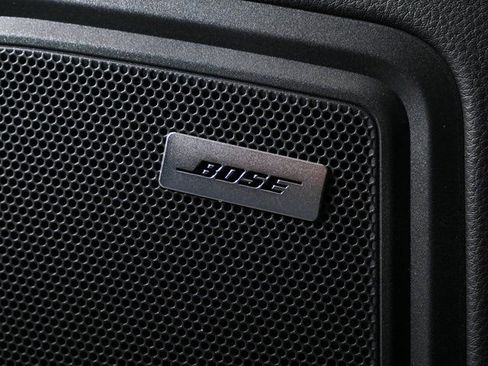 New 2026 Porsche Macan image 7