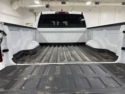 Used 2023 RAM 1500 Big Horn image 24