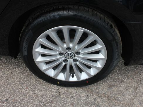 Used 2016 Volkswagen Passat 1.8T SE image 56