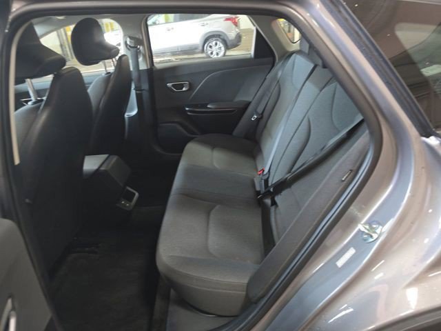 Used 2025 Kia K4 FWD image 13