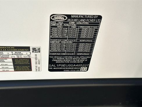 Certified 2025 Land Rover Range Rover Sport SE image 29