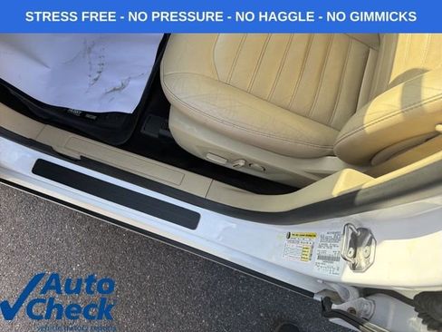 Used 2014 Ford Fusion SE w/ Equipment Group 202A image 17