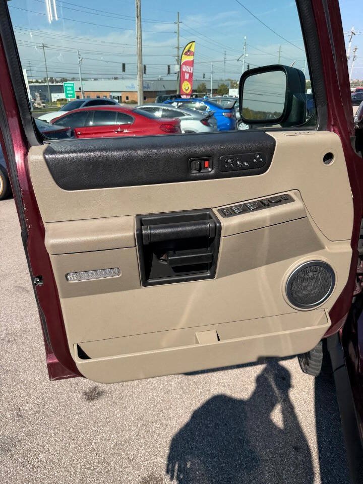 Used 2007 HUMMER H2 SUT AWD/4WD image 30