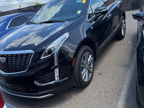 Used 2023 Cadillac XT5 Premium Luxury w/ Platinum Package AWD/4WD image 1