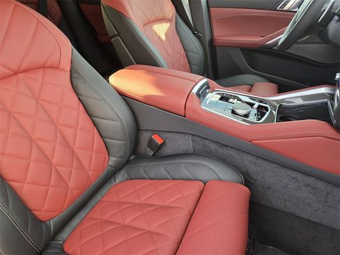 New 2026 BMW X6 M60i w/ Climate Comfort Package image 16