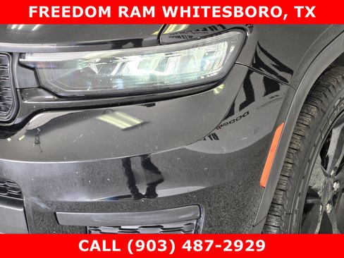 Used 2022 Jeep Grand Cherokee L Laredo AWD/4WD image 5