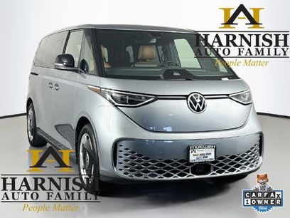 Certified 2025 Volkswagen ID. Buzz Pro S