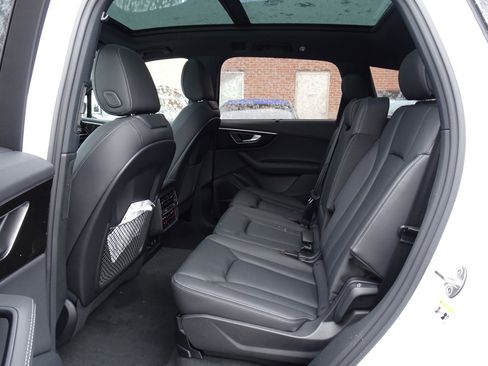 New 2026 Audi Q7 3.0T Premium Plus image 6